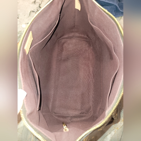 Louis Vuitton authentic Monogram Canvas Turenne GM Satchel ❤️🔥 - Picture 10 of 16